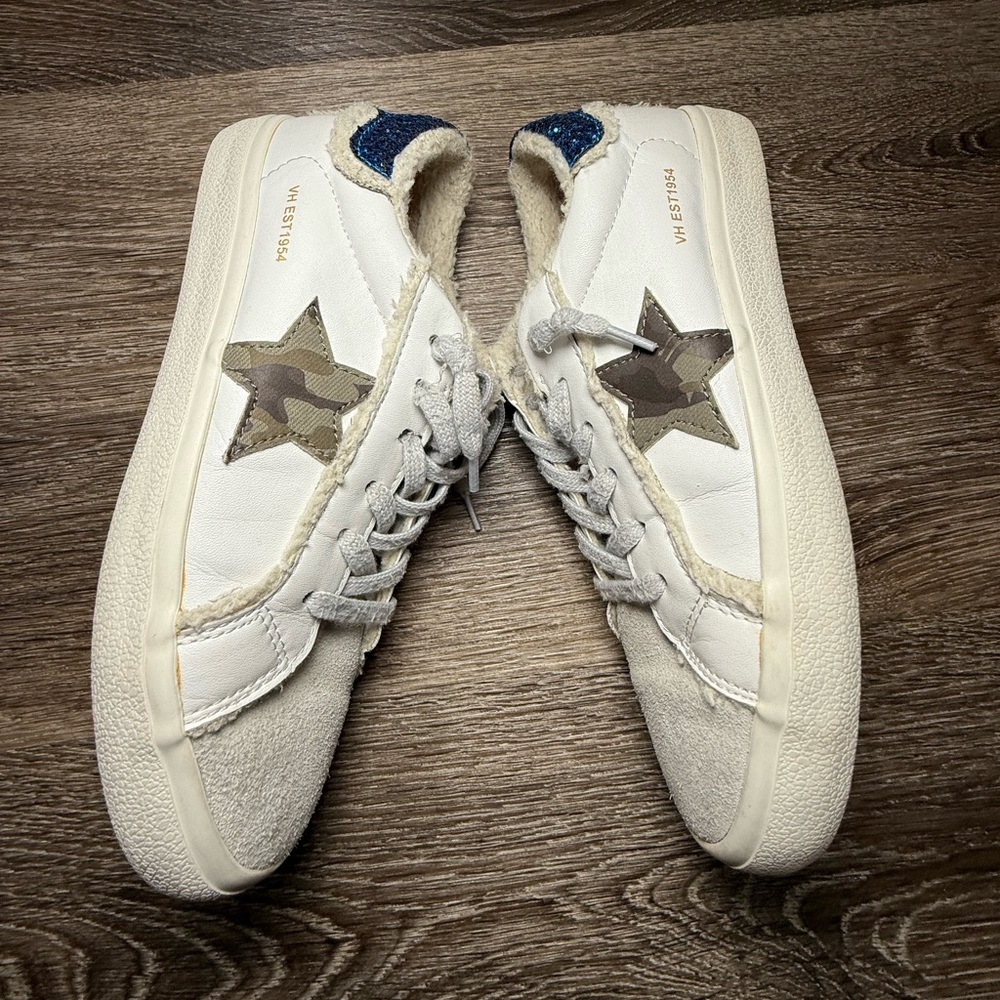 Vintage Havana White Leather and Suede‎ with Blue Glitter Sz:9
